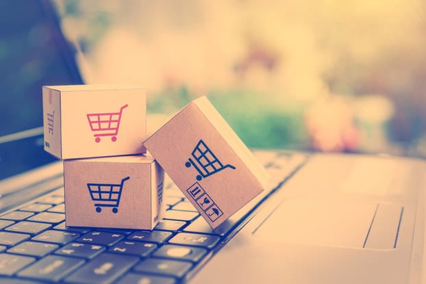 Reverse Logistics: Why returns create challenges? - Royale International